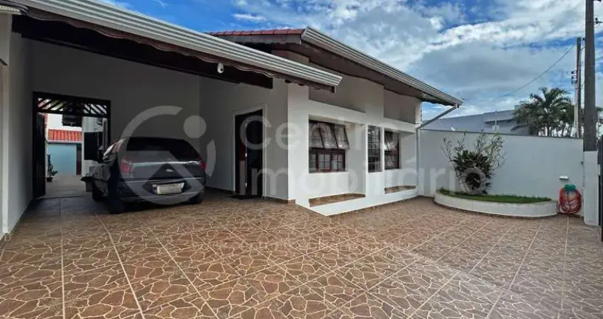 Casa à venda com 3 quartos em peruíbe, no bairro balneario josedy