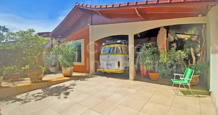 Casa à venda com 2 quartos em peruíbe, no bairro cidade nova peruíbe