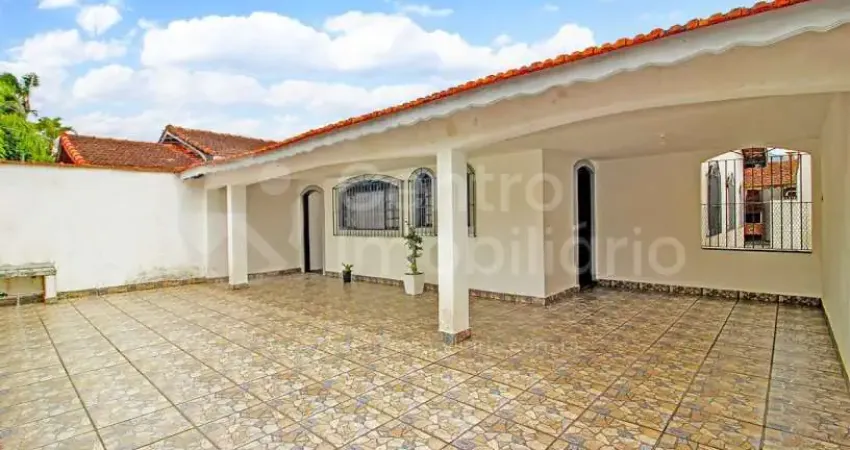 Casa à venda com 3 quartos em peruíbe, no bairro balneario sambura