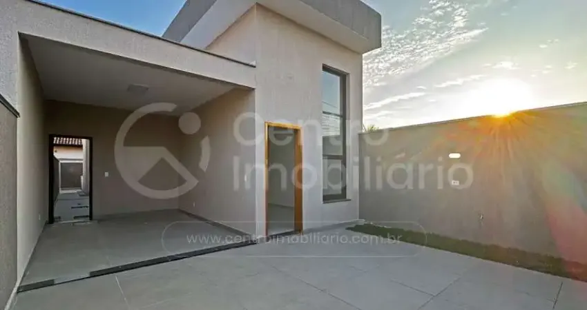 CASA à venda com 2 quartos em Peruíbe, no bairro Balneario Sao Joao Batista