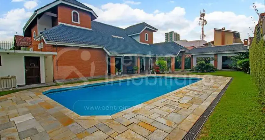 Casa à venda com piscina e 6 quartos em peruíbe, no bairro stella maris