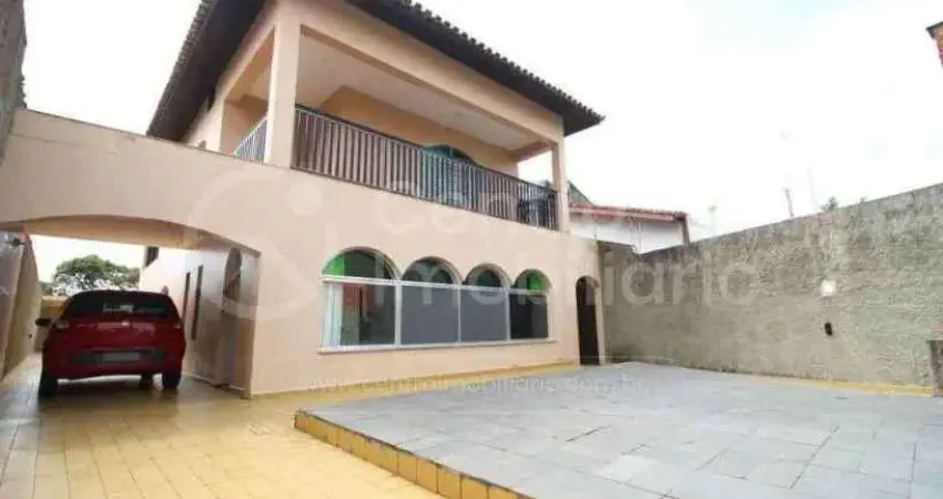 Casa com 3 quartos à venda no Centro, Peruíbe 