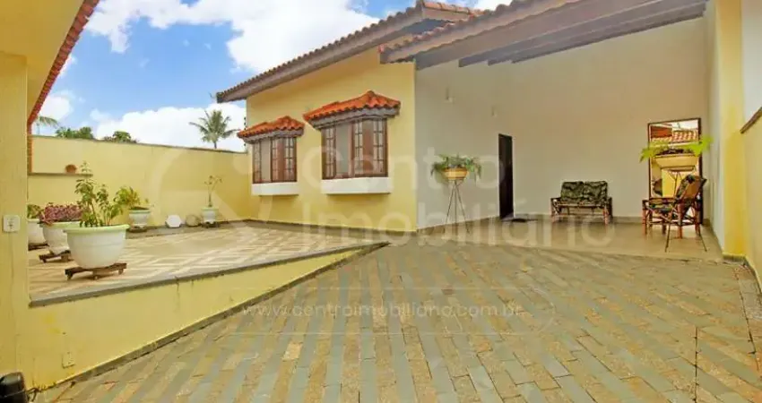 Casa à venda com 3 quartos em peruíbe, no bairro jardim três marias