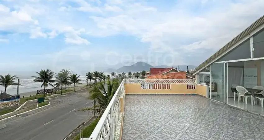 Casa com 8 quartos à venda no Centro, Peruíbe 