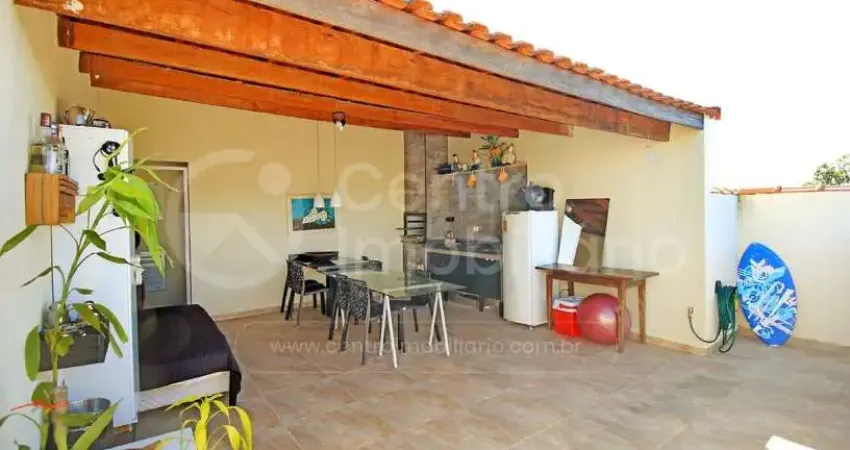 Casa com 2 quartos à venda no Balneário Stella Maris, Peruíbe