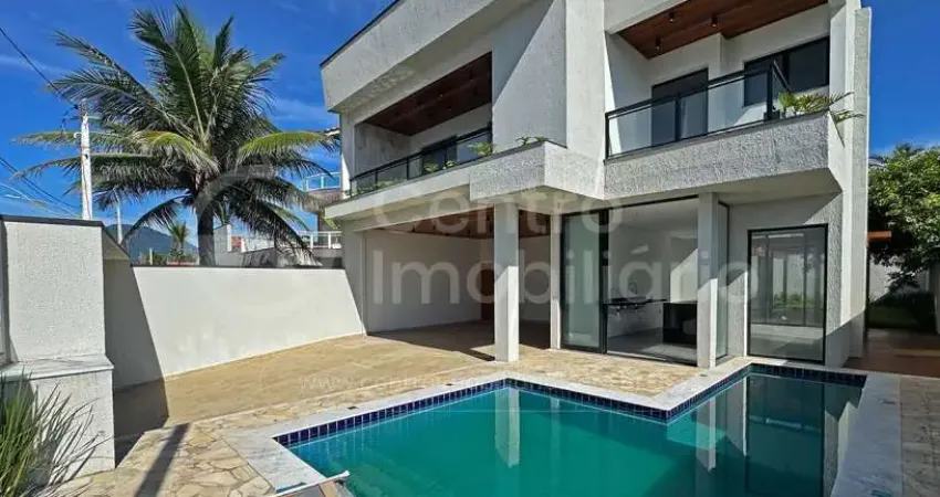 Casa à venda com piscina e 4 quartos em peruíbe, no bairro balneario sao joao batista