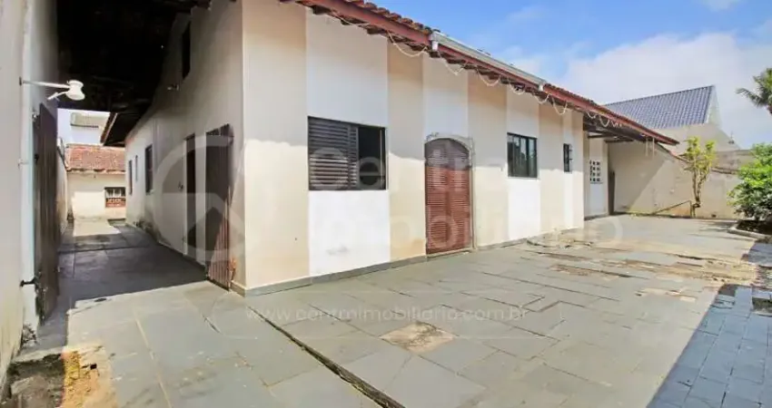 Casa à venda com 5 quartos em peruíbe, no bairro jardim três marias