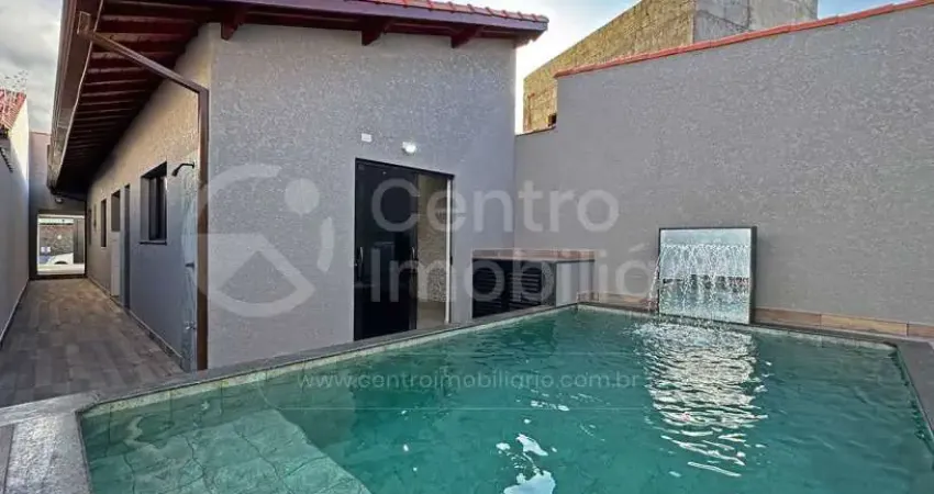 Casa à venda com piscina e 2 quartos em peruíbe, no bairro estancia dos eucaliptos