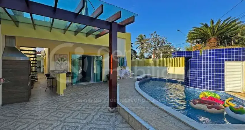 Casa à venda com piscina e 4 quartos em peruíbe, no bairro cidade nova peruíbe