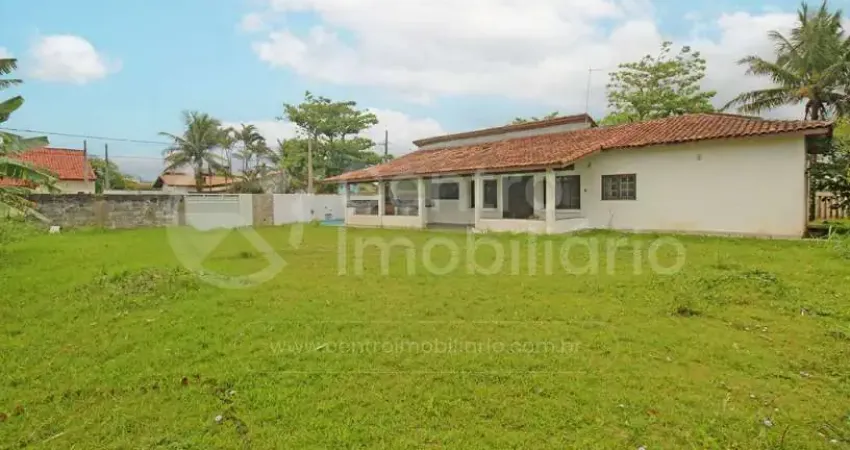 Casa à venda com 4 quartos em peruíbe, no bairro parque balneario oasis