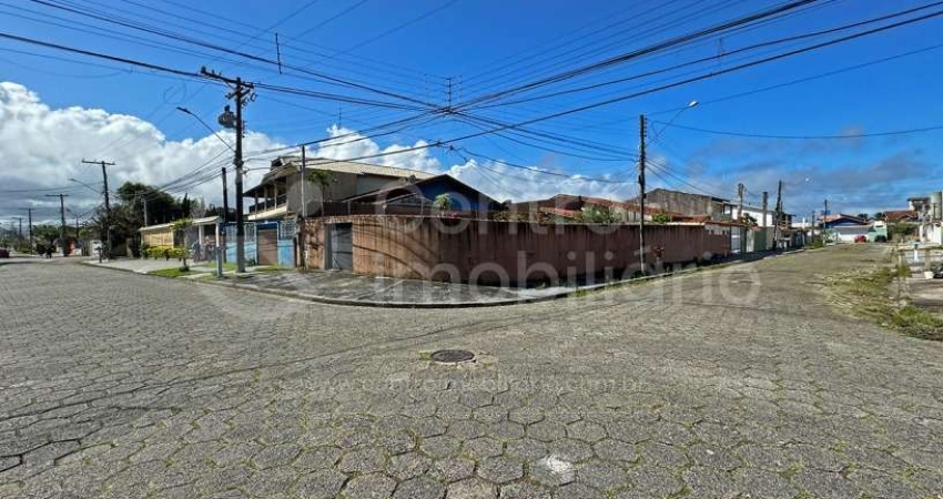 TERRENO à venda em Peruíbe, no bairro Balneario Josedy
