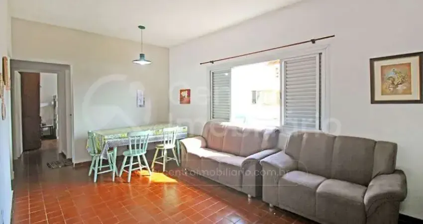APARTAMENTO à venda com 2 quartos em Peruíbe, no bairro Centro