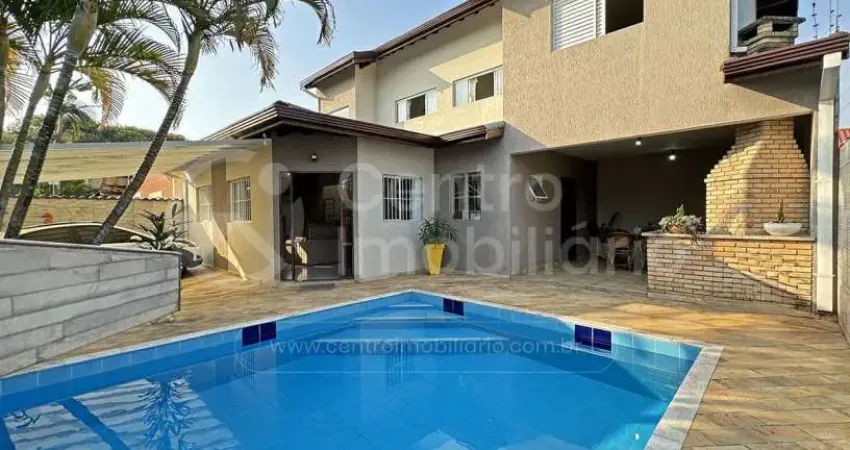 CASA à venda com piscina e 4 quartos em Peruíbe, no bairro Jardim Mar E Sol
