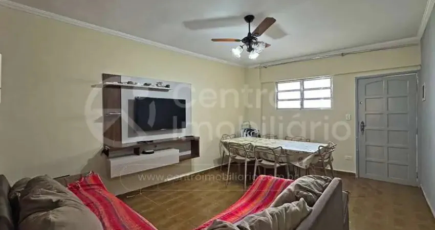 APARTAMENTO à venda com 3 quartos em Peruíbe, no bairro Centro