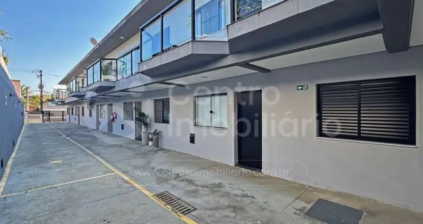 Apartamento à venda com 1 quartos em peruíbe, no bairro centro