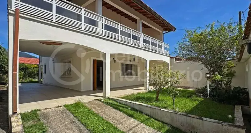 CASA à venda com 4 quartos em Peruíbe, no bairro Stella Maris