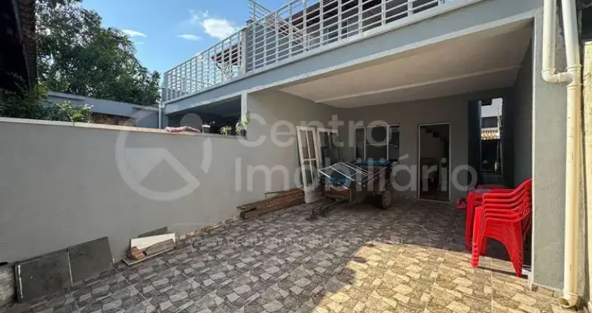 Casa com 3 quartos à venda no Centro, Peruíbe 