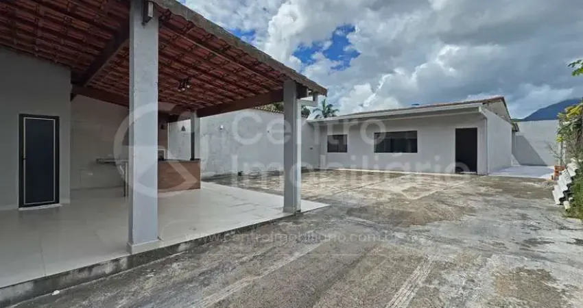 Casa à venda com 2 quartos em peruíbe, no bairro jd caraminguava