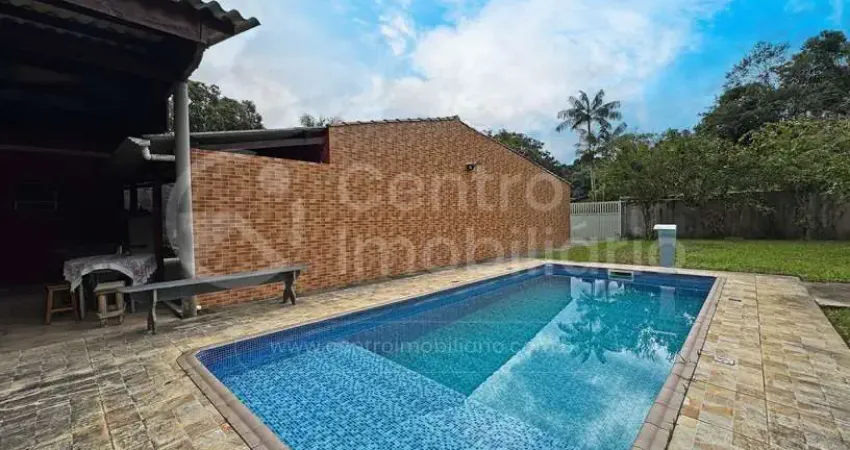 Casa com 2 quartos à venda no jardim Somar, Peruíbe