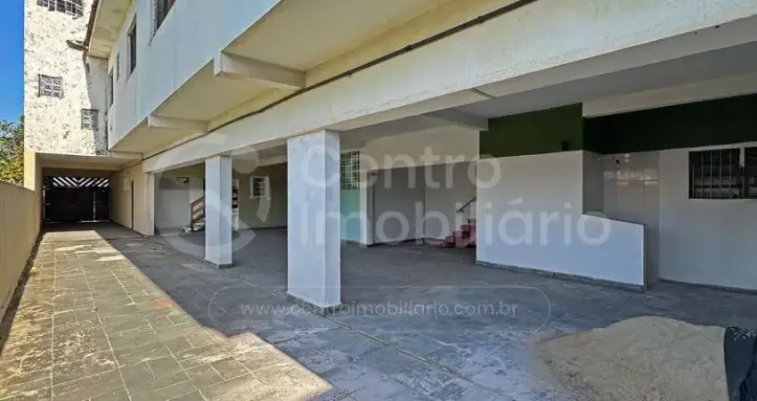 Apartamento à venda com 1 quartos em peruíbe, no bairro centro