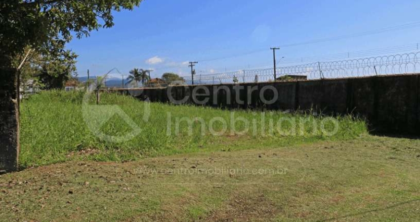TERRENO à venda em Peruíbe, no bairro Jardim Sao Luiz