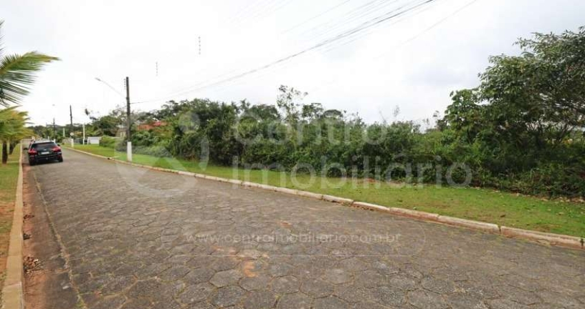 TERRENO à venda em Peruíbe, no bairro Bougainvillee V