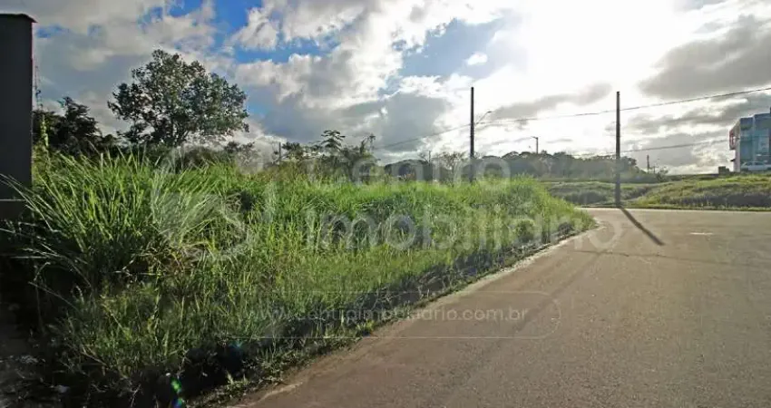 TERRENO à venda em Peruíbe, no bairro Estancia Sao Jose