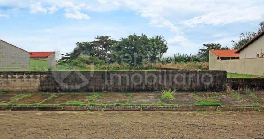 TERRENO à venda em Peruíbe, no bairro Jardim Belmar I