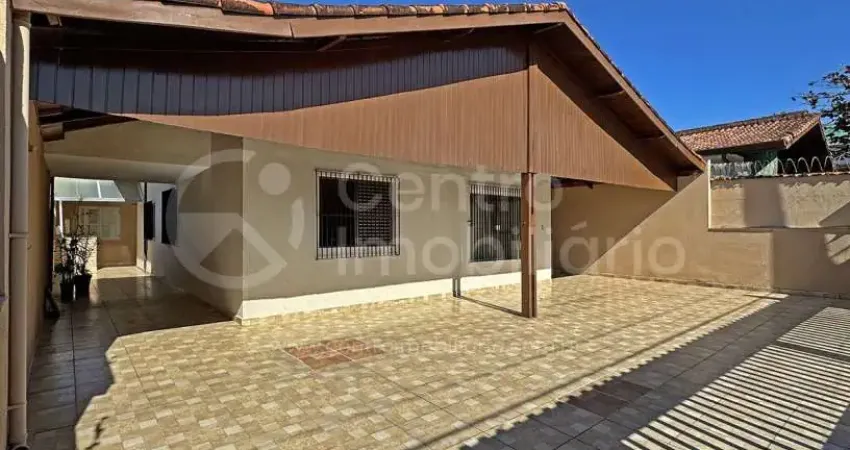 Casa à venda com 3 quartos em peruíbe, no bairro balneario florida