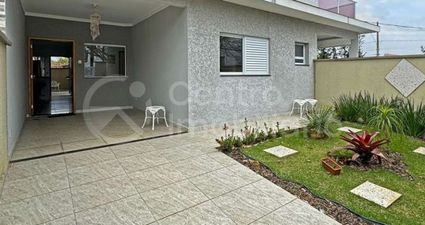 CASA à venda com 2 quartos em Peruíbe, no bairro Jardim Ribamar