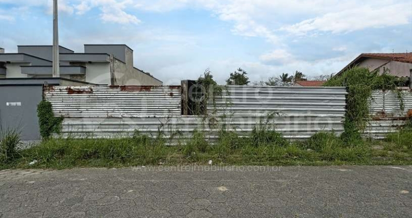 TERRENO à venda em Peruíbe, no bairro Jardim Peruibe