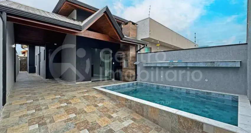 Casa à venda com piscina e 2 quartos em peruíbe, no bairro flora rica