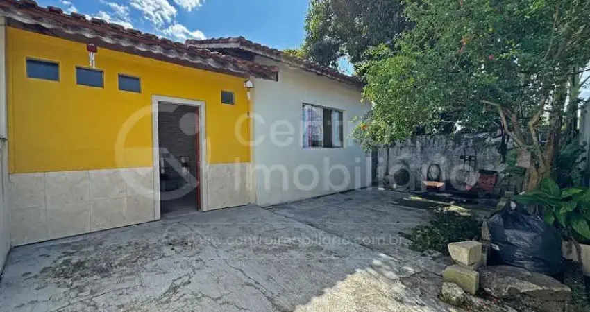 Casa com 3 quartos à venda na Vila Romar, Peruíbe 