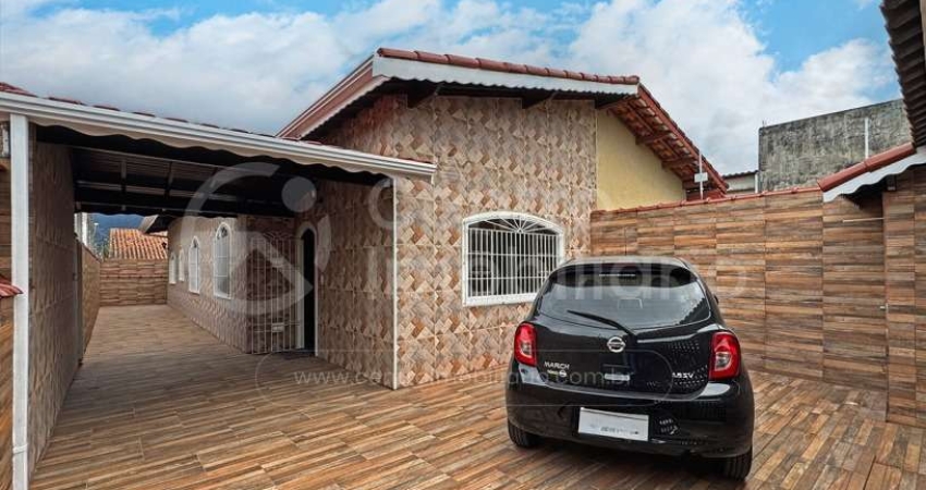 CASA à venda com 2 quartos em Peruíbe, no bairro Estancia dos Eucaliptos