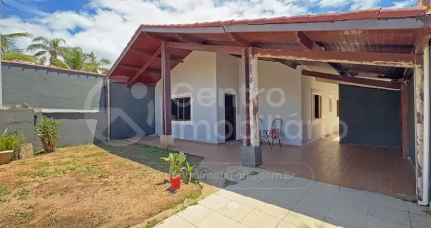 Casa à venda com 3 quartos em peruíbe, no bairro balneario sao joao batista
