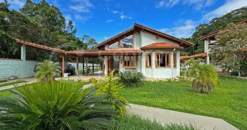 CASA à venda com 3 quartos em Peruíbe, no bairro Estância São Marcos