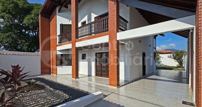 CASA à venda com 3 quartos em Peruíbe, no bairro Cidade Nova Peruíbe