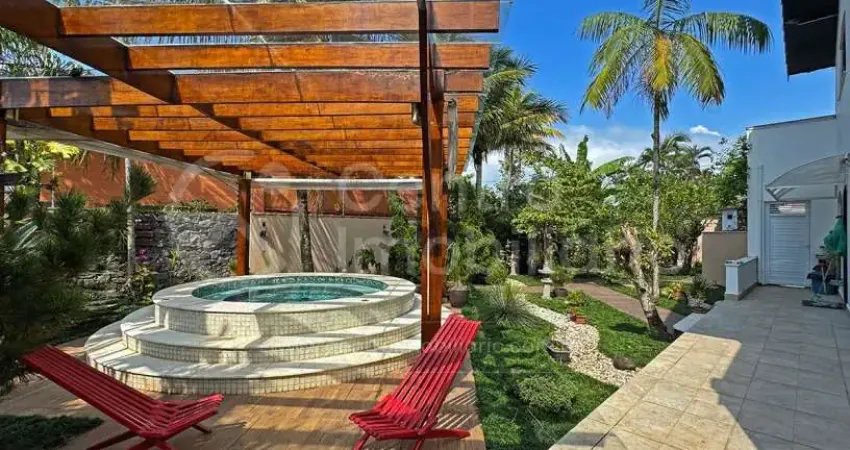 Casa com 3 quartos à venda no Jardim Star, Peruíbe 