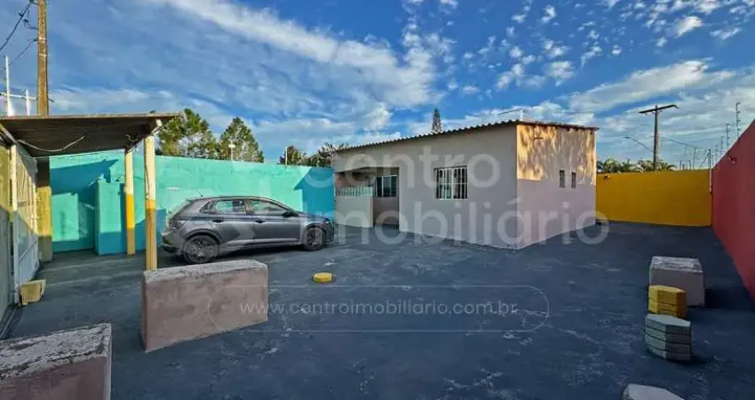 Casa à venda com 2 quartos em peruíbe, no bairro estancia sao jose
