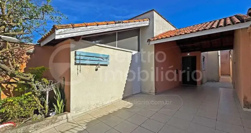CASA à venda com 3 quartos em Peruíbe, no bairro Cidade Nova Peruíbe