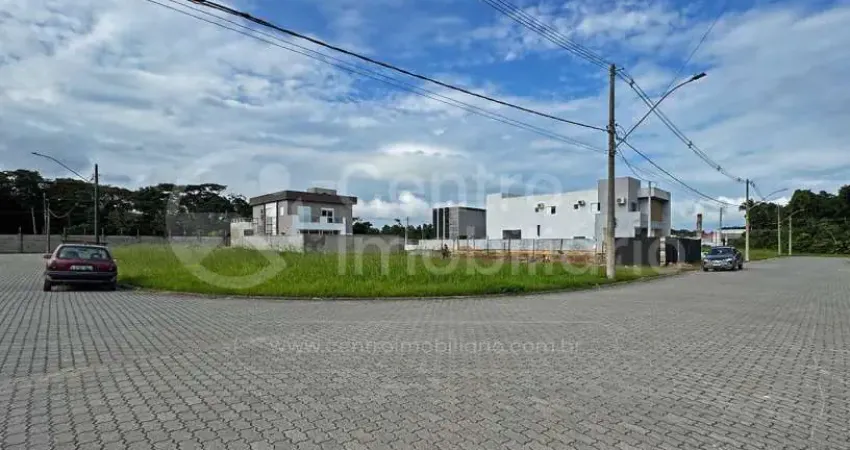 Terreno à venda em peruíbe, no bairro residencial bosque três marias