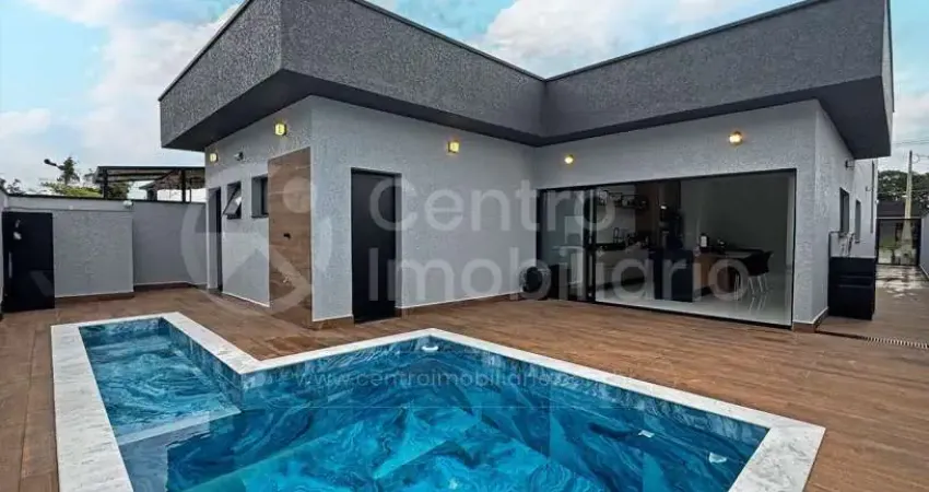 CASA à venda com piscina e 3 quartos em Peruíbe, no bairro Residencial Bosque Três Marias