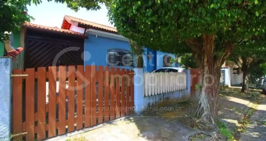 CASA à venda com 2 quartos em Peruíbe, no bairro Stella Maris