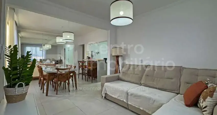 Apartamento à venda com 3 quartos (1 suítes) em peruíbe, no bairro centro