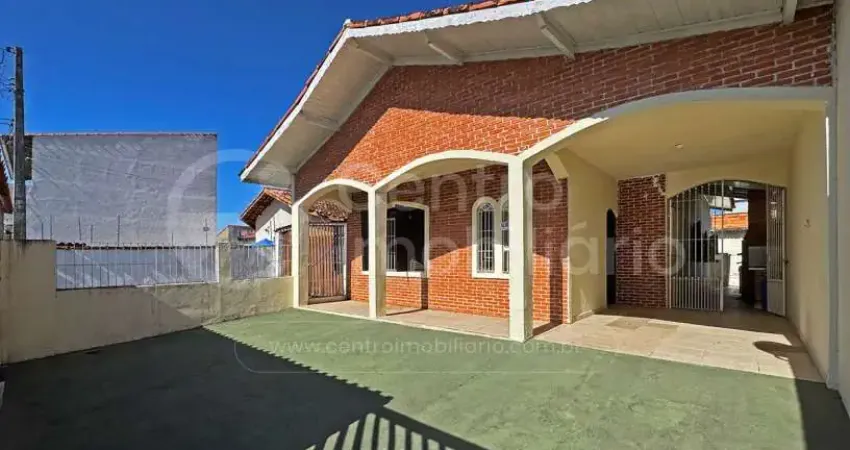 Casa à venda com 3 quartos em peruíbe, no bairro balneario barra de jangada