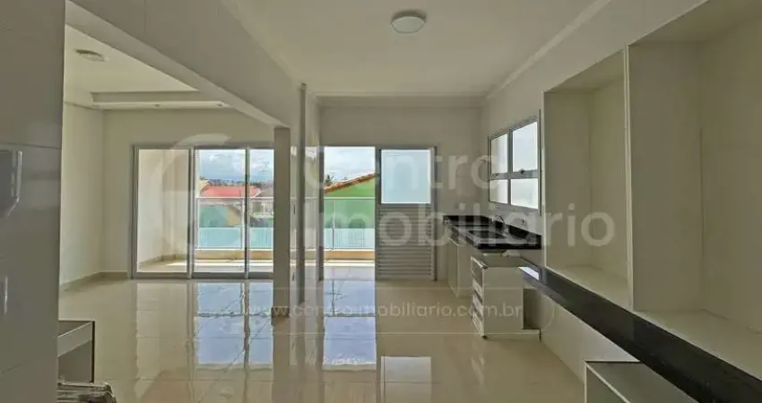 Apartamento à venda com 2 quartos (1 suítes) em peruíbe, no bairro centro