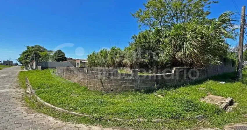 Terreno à venda no Jardim Ribamar, Peruíbe 