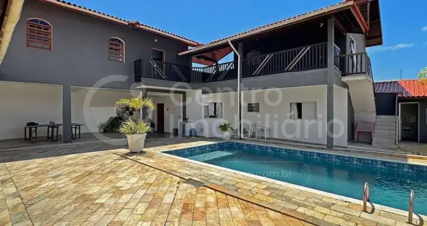 Casa à venda com piscina e 5 quartos em peruíbe, no bairro stella maris