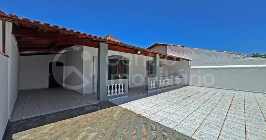 Casa à venda com 2 quartos em peruíbe, no bairro jardim beira mar