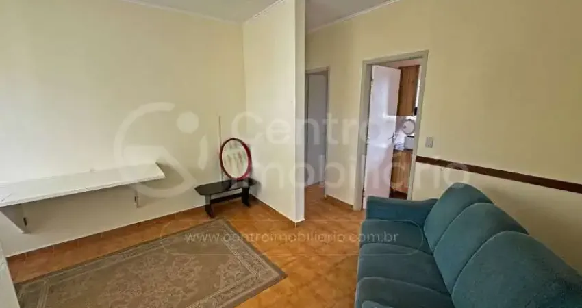 APARTAMENTO à venda com 2 quartos em Peruíbe, no bairro Centro